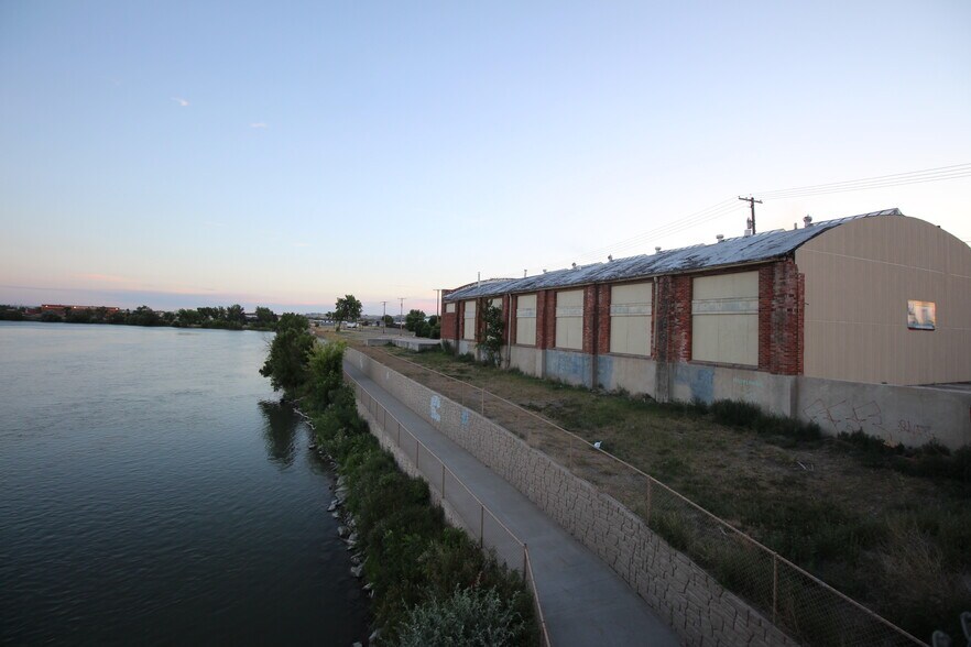 1 Bay Dr, Great Falls, MT à vendre - Photo principale - Image 1 de 20
