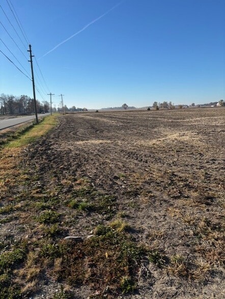 21650 Mule Barn rd, Sheridan, IN à vendre - Photo du bâtiment - Image 2 de 3