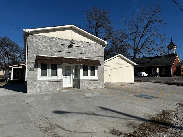 201 E Market St, Lebanon, TN for lease - Primary Photo - Image 1 of 10