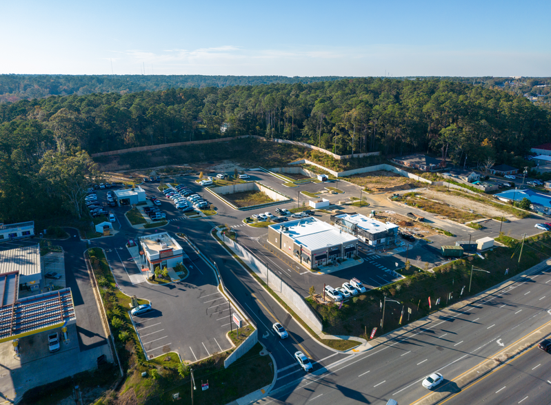 2314 NE Capital Circle, Tallahassee, FL for lease - Building Photo - Image 1 of 6