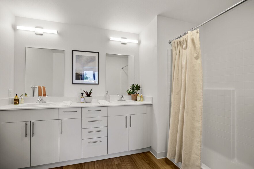 3810 Riverfront Blvd, Everett, WA à louer - Photo du bâtiment - Image 2 de 43