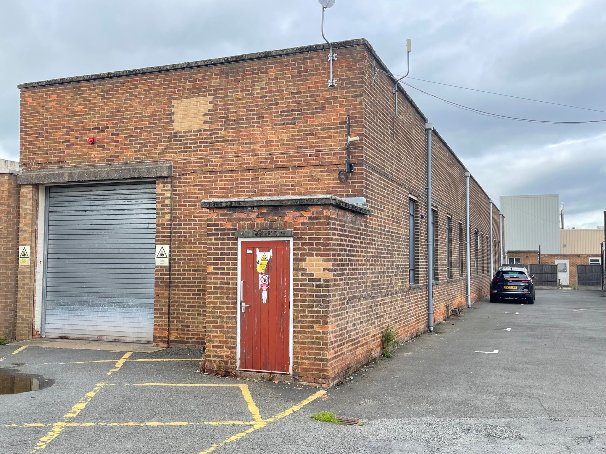 Ashby Rd, Burton On Trent for lease Primary Photo- Image 1 of 2