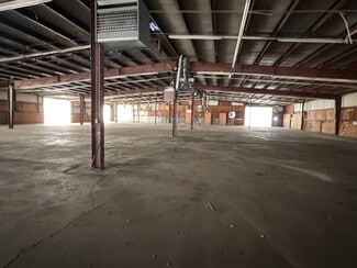 Plus de détails pour 13 N Industrial Ave, Wellington, KS - Industriel à vendre