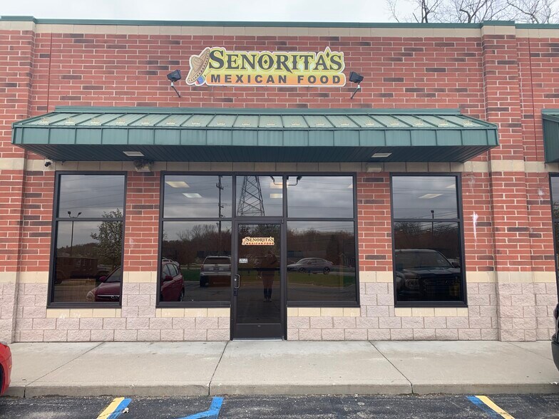 1325 N Main St, Adrian, MI à louer - Photo du bâtiment - Image 2 de 30