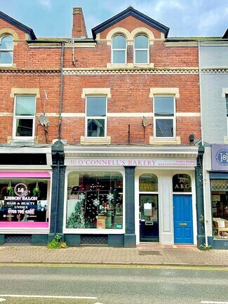 Plus de détails pour 30 Frogmore St, Abergavenny - Commerce de détail à louer