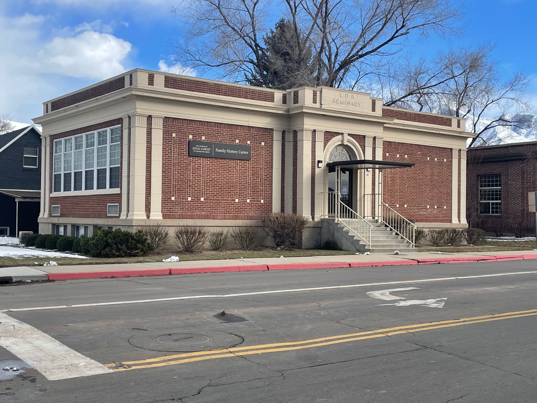 415 S 200 E, Springville, UT for sale Primary Photo- Image 1 of 6