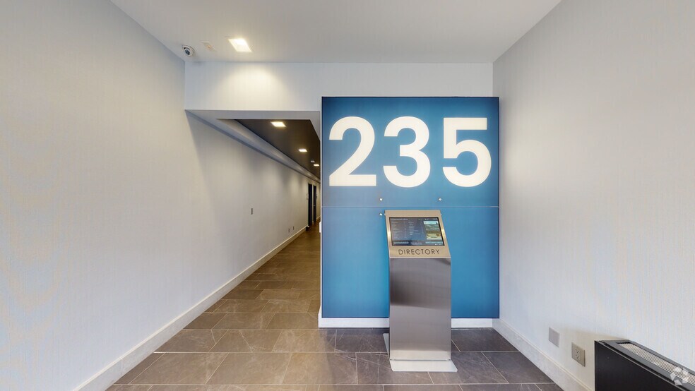 235-237 Mamaroneck Ave, White Plains, NY à louer - Numérisation 3D de Matterport - Image 2 de 28