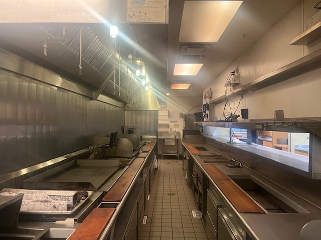 503 Mount Hood St, The Dalles, OR for sale - Interior Photo - Image 3 of 4