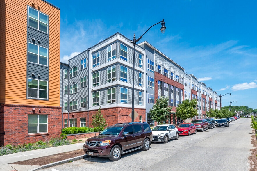 3534 E Capitol St NE, Washington, DC à louer - Photo du bâtiment - Image 2 de 22