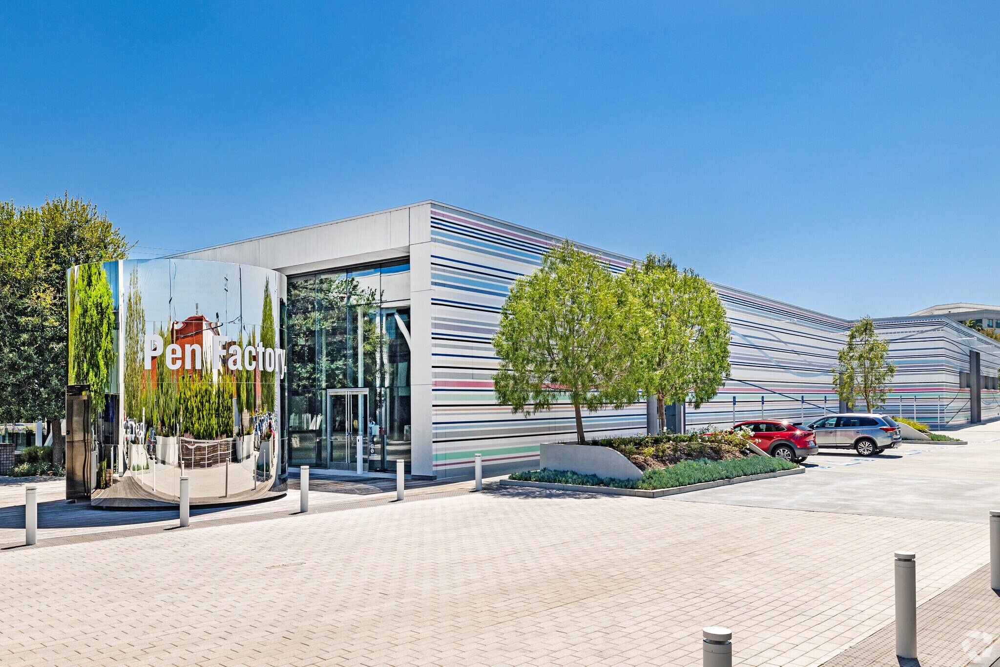 2701 Olympic Blvd, Santa Monica, CA for lease Primary Photo- Image 1 of 16