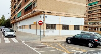 Plus de détails pour Multi-résidentiel à vendre