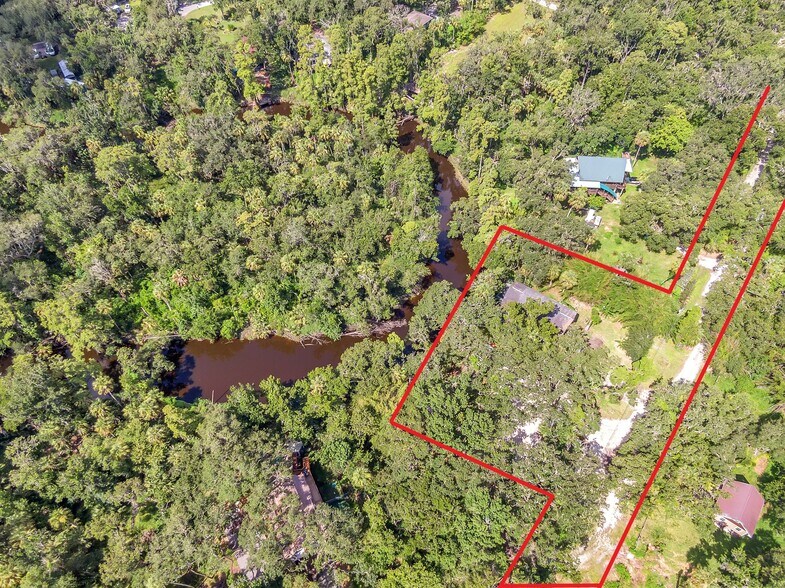 4572 Alafia Canoe Trl, Valrico, FL à vendre - Photo du bâtiment - Image 1 de 20