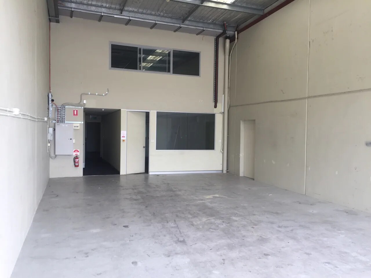 31-33 Chaplin Dr, Lane Cove West à louer Photo intérieure- Image 1 de 3