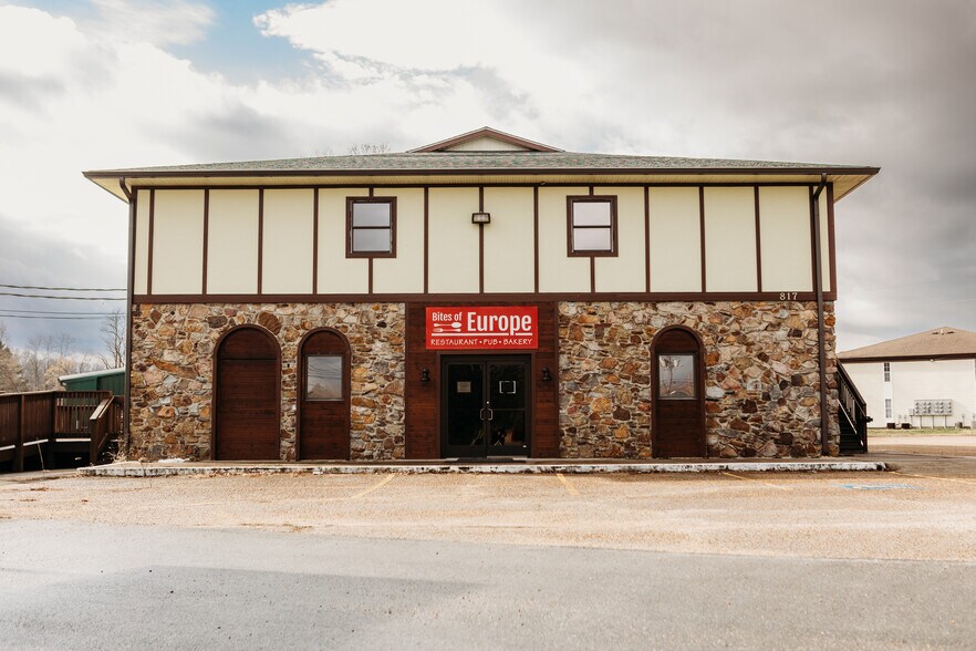 817 Interstate Dr, Manchester, TN à vendre - Photo du bâtiment - Image 1 de 15