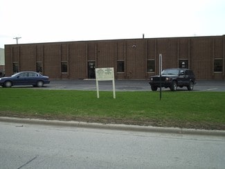Plus de détails pour 1550 Hubbard Ave, Batavia, IL - Industriel à louer