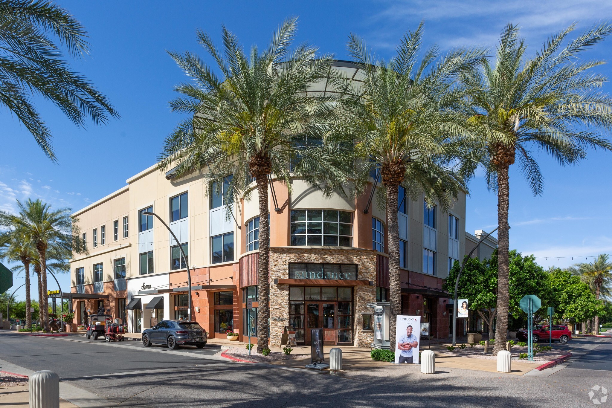 15051 N Kierland Blvd, Scottsdale, AZ à louer Photo du bâtiment- Image 1 de 7