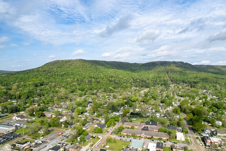 0 S Pittsburg Mountain Rd, South Pittsburg, TN for sale - Aerial - Image 2 of 24