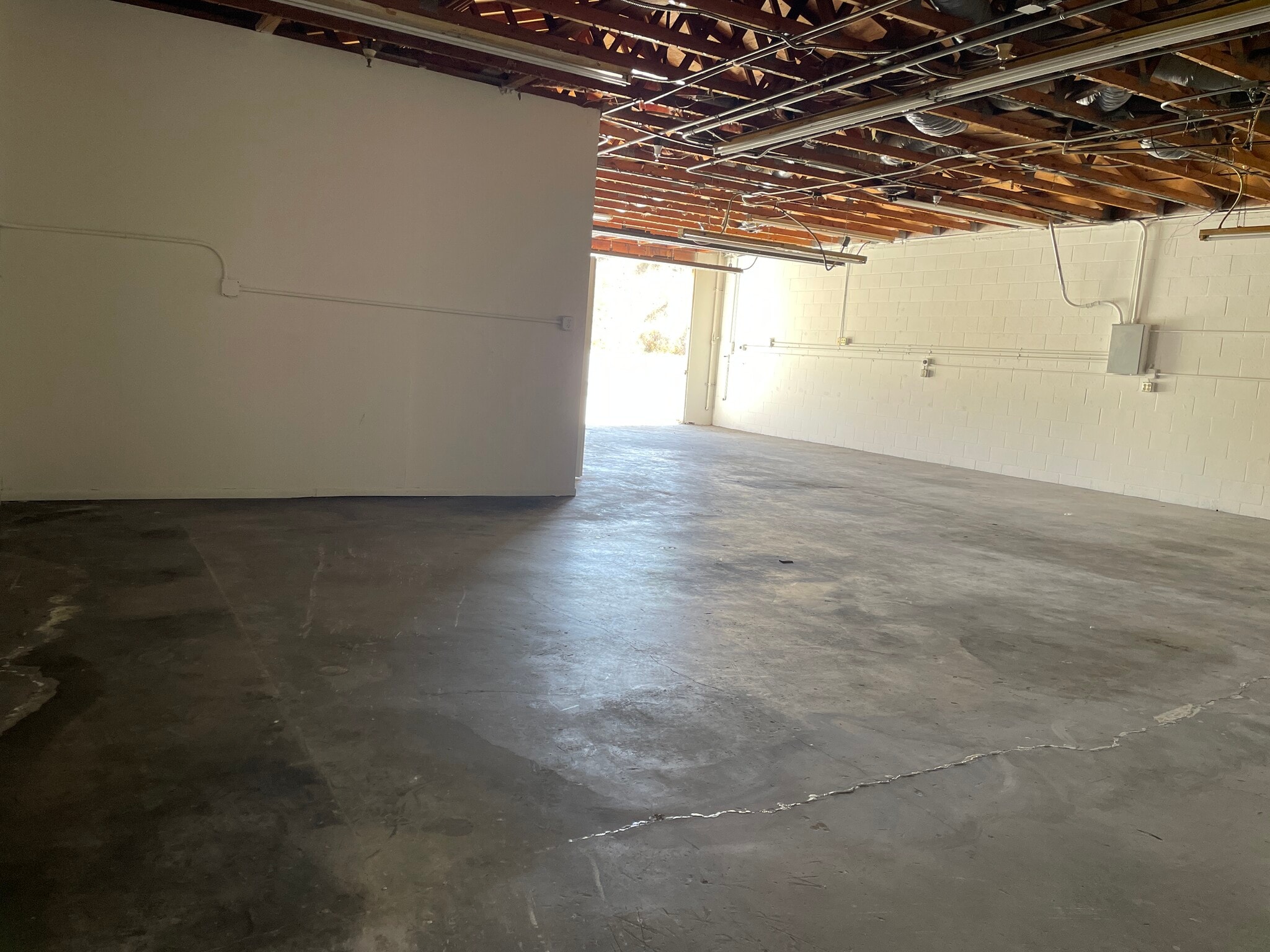 3733-3737 Kenora Dr, Spring Valley, CA for lease Primary Photo- Image 1 of 13