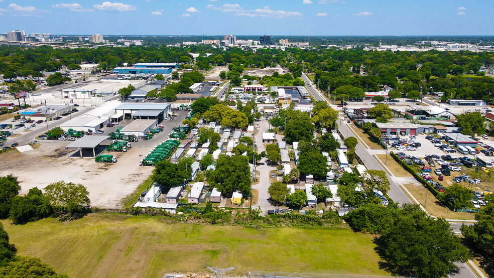 1610 S Orange Blossom Trl, Orlando, FL à vendre - Photo du b timent - Image 1 de 1