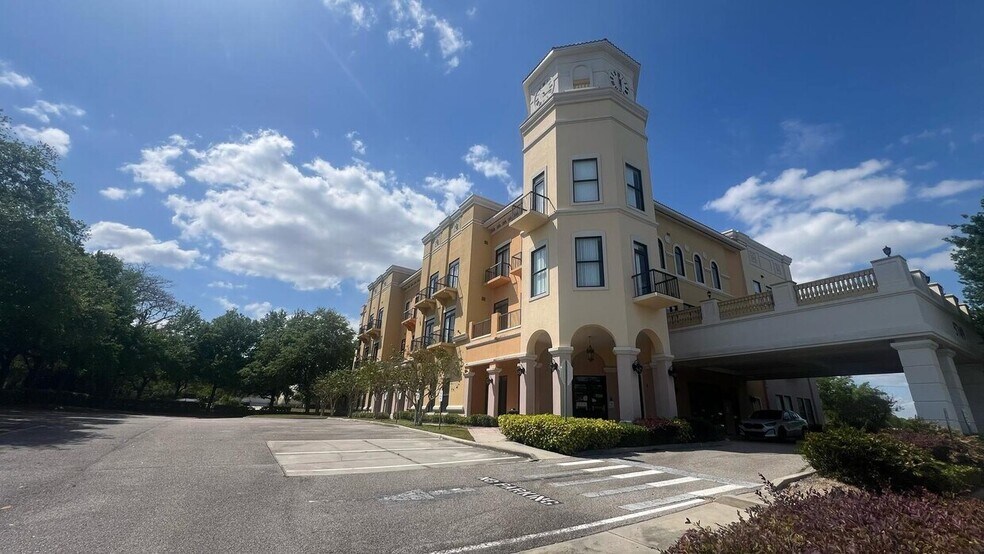 5749 westgate Dr, Orlando, FL à louer - Photo du bâtiment - Image 2 de 7