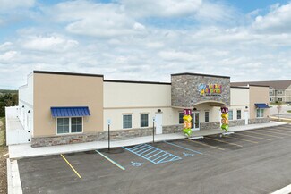 Plus de détails pour 2220 64th SW st, Byron Center, MI - Commerce de détail à vendre