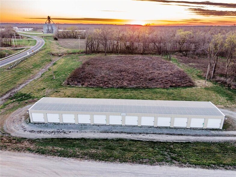 314 10th st, Mound City, KS à vendre - Photo principale - Image 1 de 4