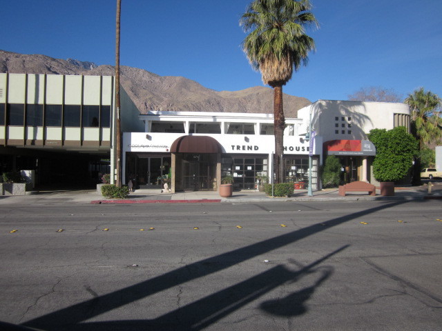 671-675 N Palm Canyon Dr, Palm Springs, CA à vendre - Photo principale - Image 1 de 1