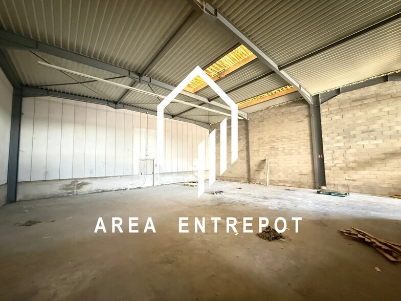 Industriel dans Vitrolles à louer - Photo intérieure - Image 2 de 6