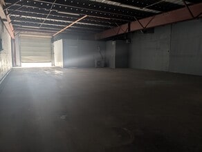 605 S Sherman St, Richardson, TX à louer Photo intérieure- Image 1 de 4