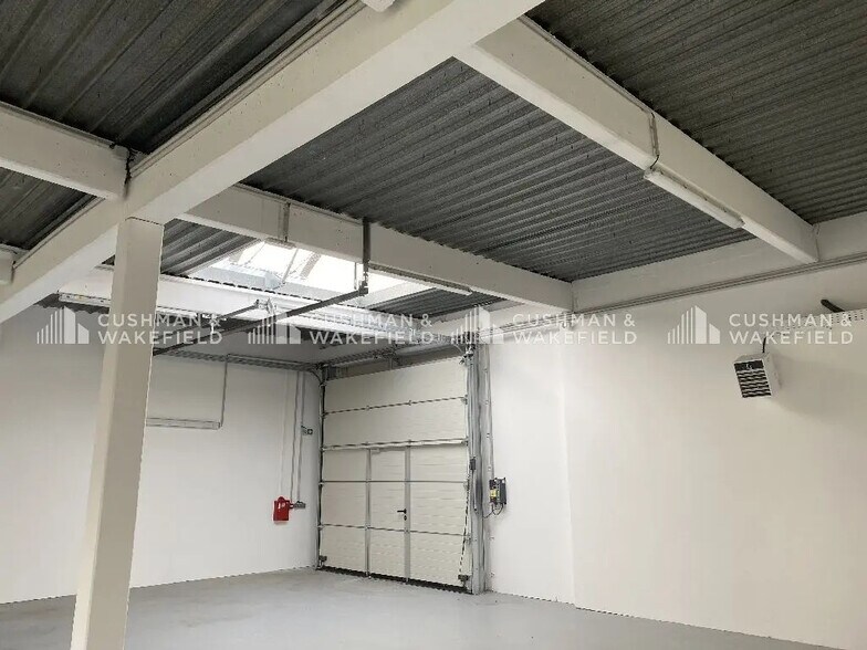 Flex in Lingolsheim for lease - Interior Photo - Image 3 of 10