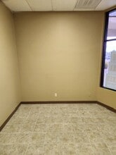 240 Windermere Blvd, Alexandria, LA for lease Interior Photo- Image 2 of 12