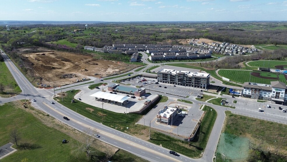Highway 45 & Homer Parkway, Parkville, MO à vendre - Aérien - Image 2 de 3