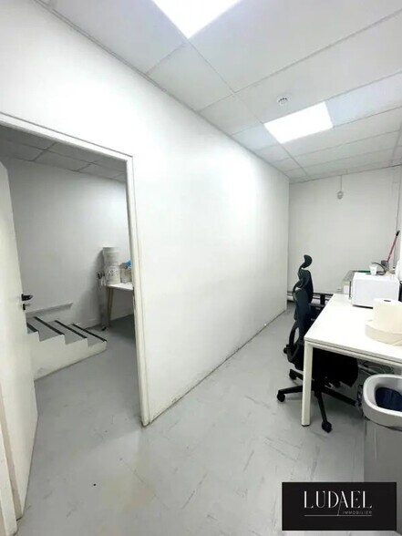 6 Rue Carle Hébert, Courbevoie à vendre - Photo du bâtiment - Image 3 de 6