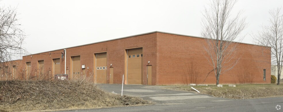 1400 Rue de Coulomb, Boucherville, QC for lease - Building Photo - Image 2 of 2