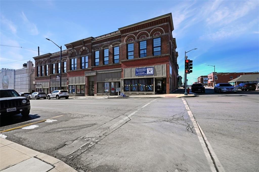 100 S 5th St, Leavenworth, KS à vendre Photo principale- Image 1 de 11