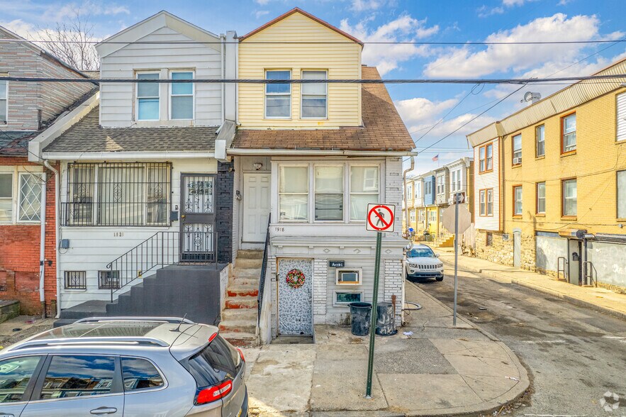 1918 S 65th St, Philadelphia, PA for sale - Building Photo - Image 3 of 5