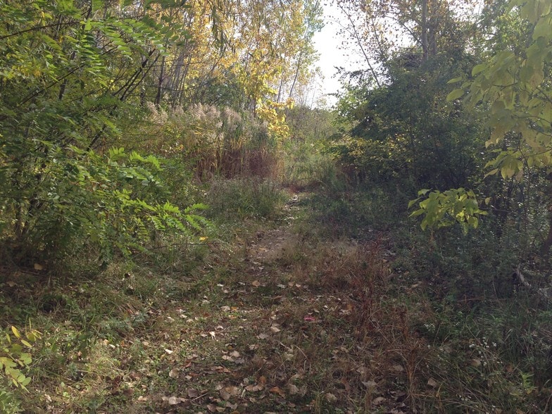 201 Devon Ter, Kearny, NJ for sale - Building Photo - Image 2 of 7