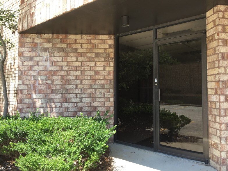 189 Cobb Pky N, Marietta, GA à louer - Photo du bâtiment - Image 2 de 2