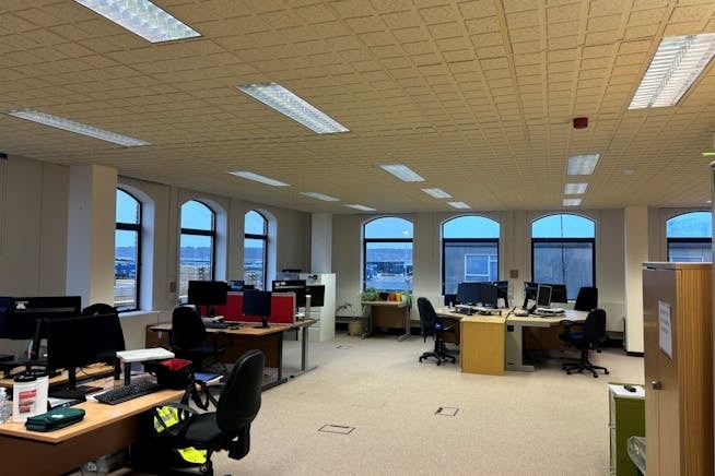 New Harbour Rd S, Poole for lease Interior Photo- Image 1 of 5