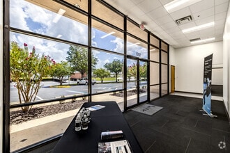 6870 Firstpark Blvd, Lakeland, FL for lease Interior Photo- Image 2 of 13