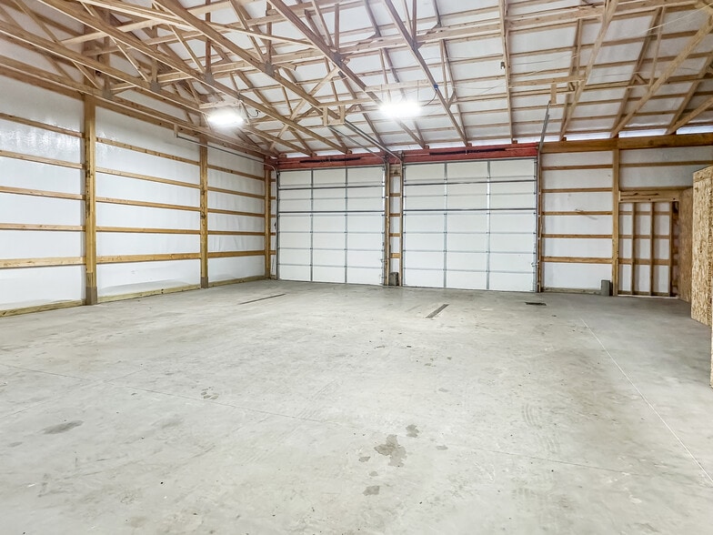 2056 N 4th St, Terre Haute, IN à vendre - Photo du bâtiment - Image 2 de 5