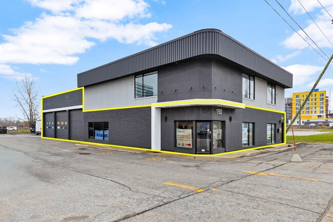 Plus de détails pour 150 Boul Saint-Martin O, Laval, QC - Local d'activités à louer