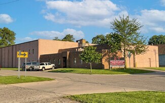 Plus de détails pour 2104 Cypress St, Port Huron, MI - Industriel à vendre