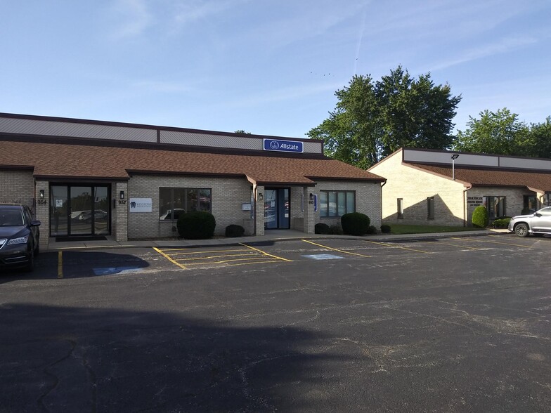 950 Richard Rd, Dyer, IN for lease - Building Photo - Image 3 of 9