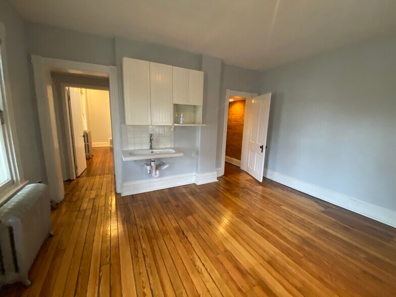 319 High St, West Chester, PA à louer - Photo du bâtiment - Image 2 de 5