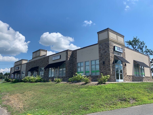 959 New Loudon Rd, Latham, NY for lease - Building Photo - Image 2 of 14