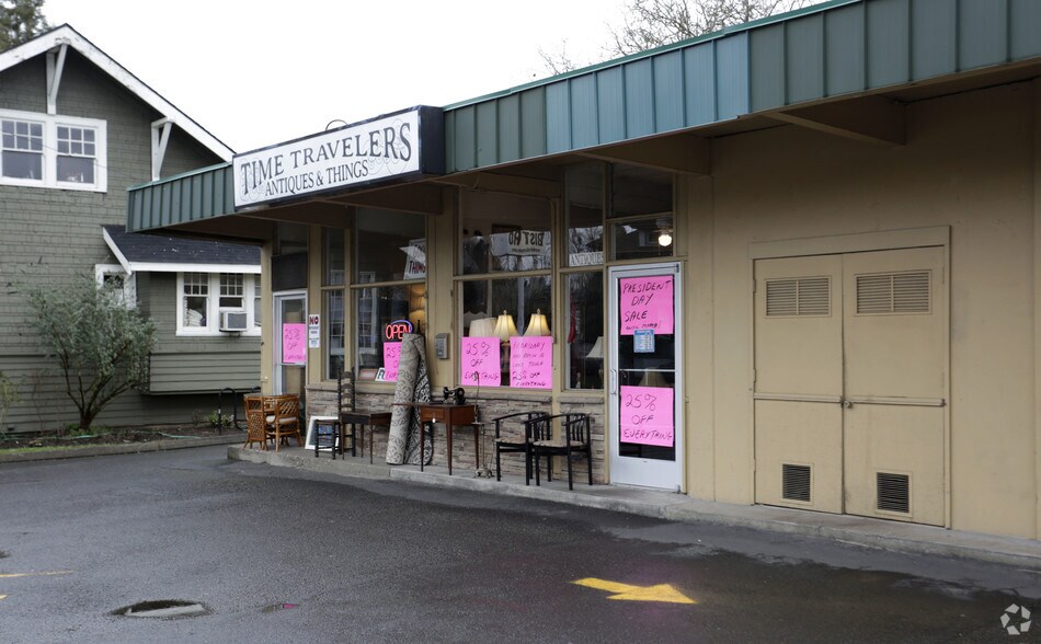 120 17th St NE, Salem, OR à louer - Photo du bâtiment - Image 3 de 3