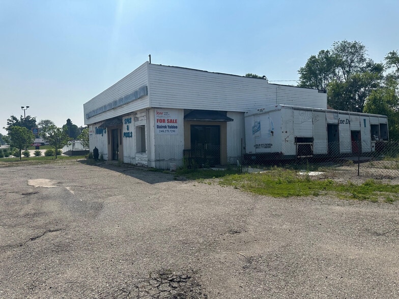 1215 E Caro Rd, Caro, MI à vendre - Photo du bâtiment - Image 2 de 6