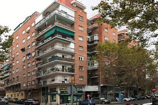 Plus de détails pour Calle De Clara Del Rey, 43, Madrid - Multi-résidentiel à vendre