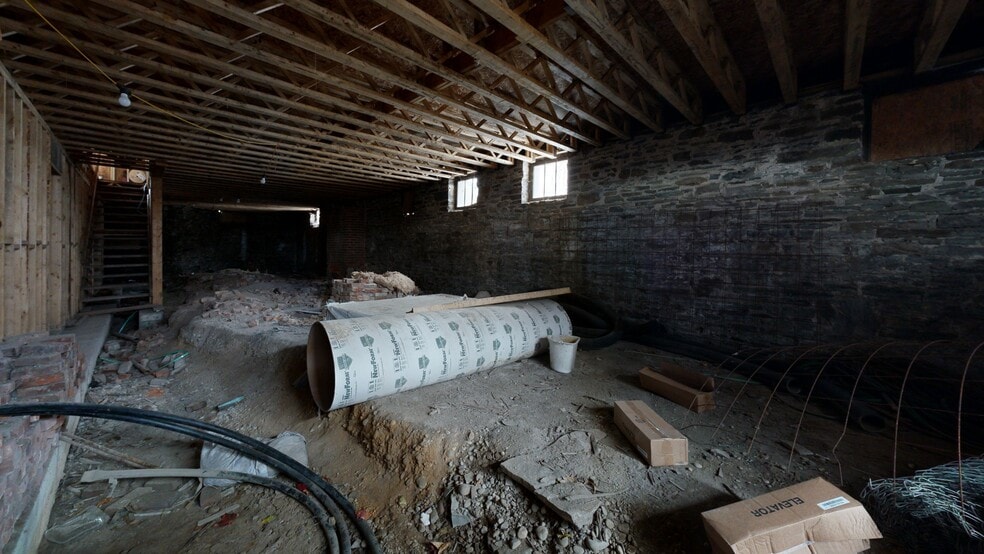 263 Washington St, Binghamton, NY à vendre - Numérisation 3D de Matterport - Image 3 de 18